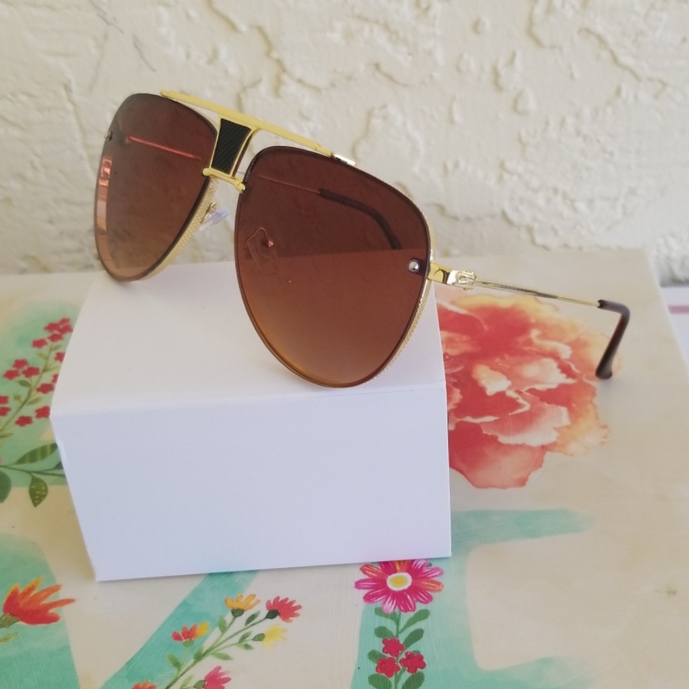 2019 AVIATOR STYLE CLEAR LENS 2 TONE UNISEX SUNGL - Picture 2 of 4
